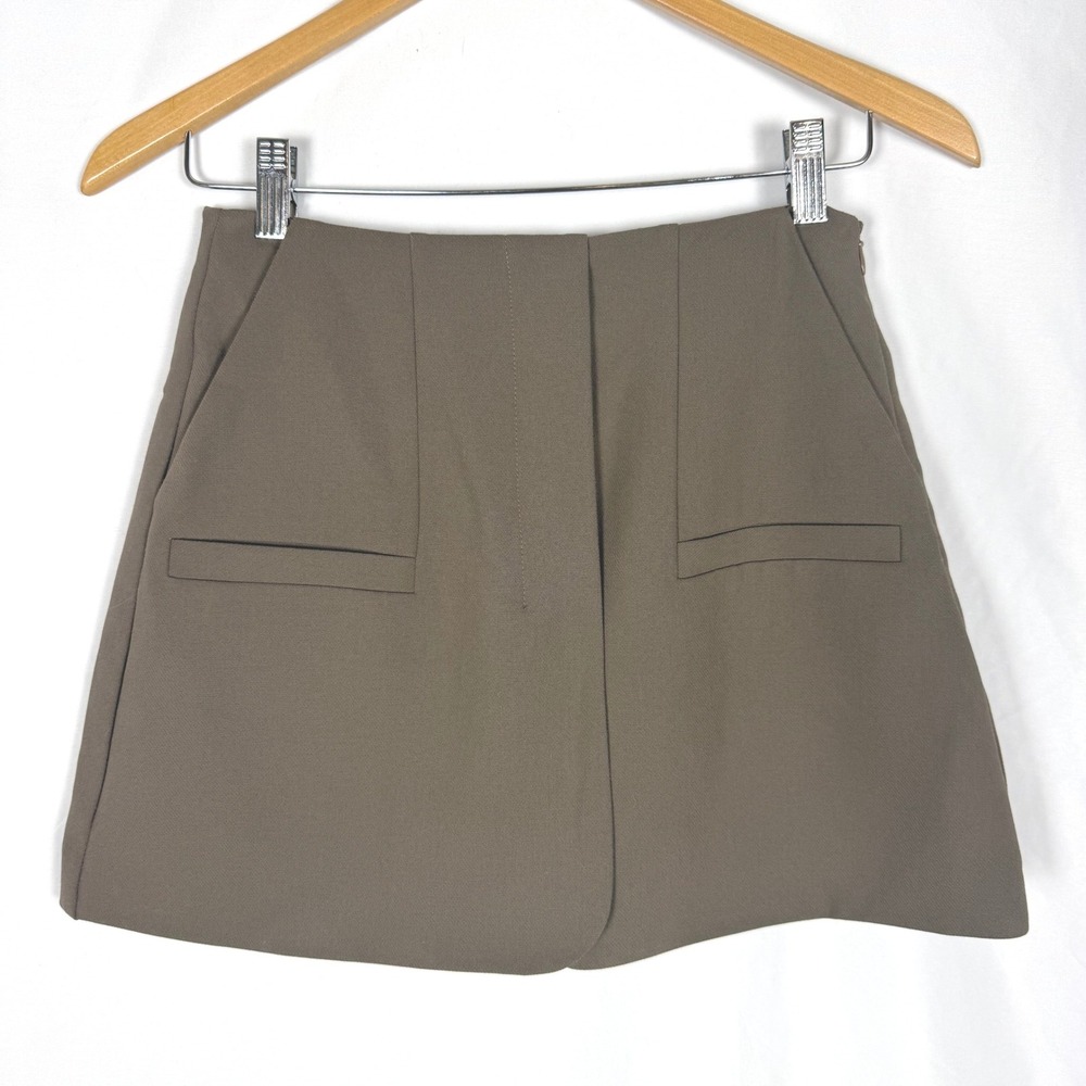 DISSH Liv Clover Olive Green Tailored Skort Size 4 EUC Capsule Quiet Luxury